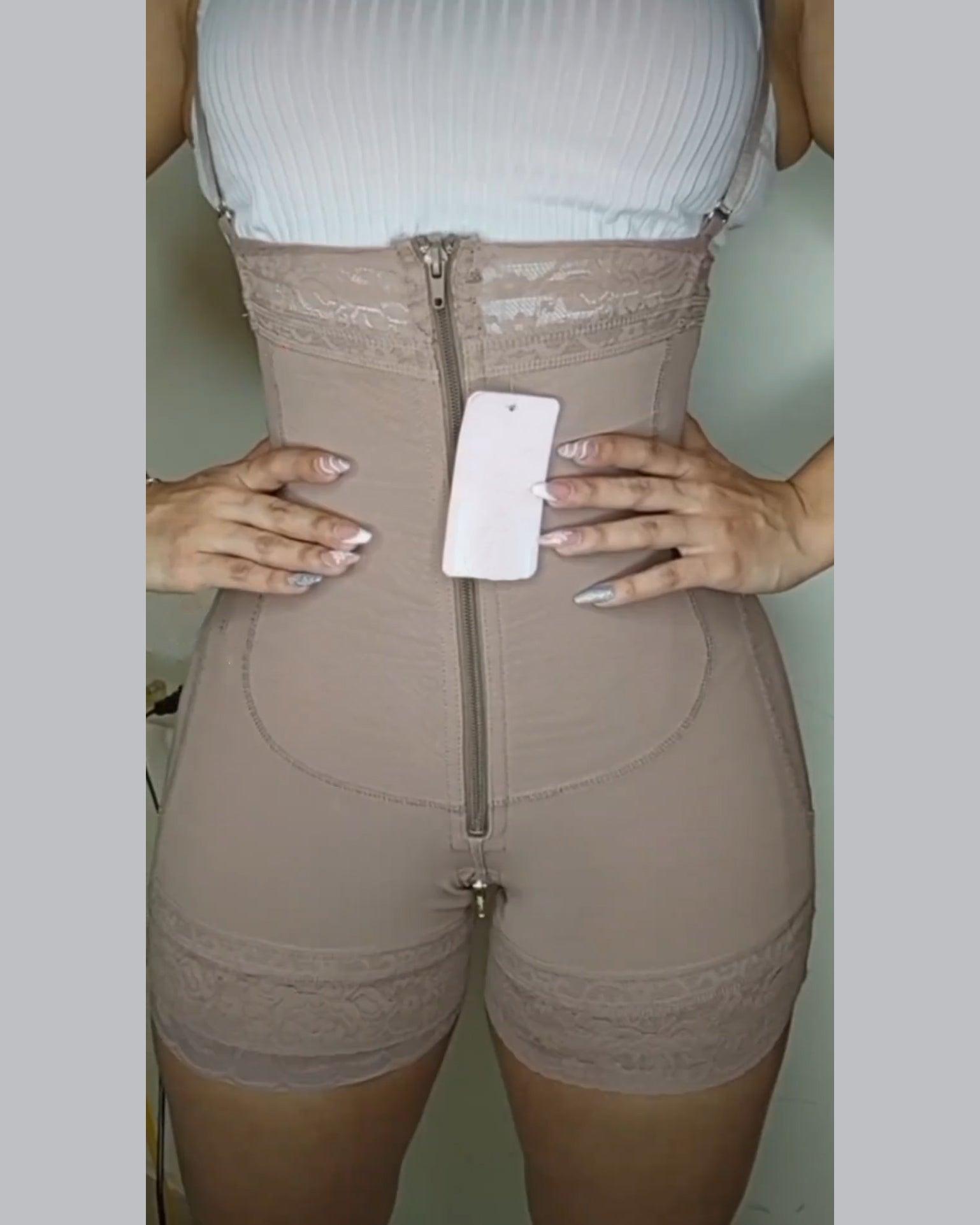 Pantalones cortos moldeadores de cintura alta con realce de glúteos y control de abdomen