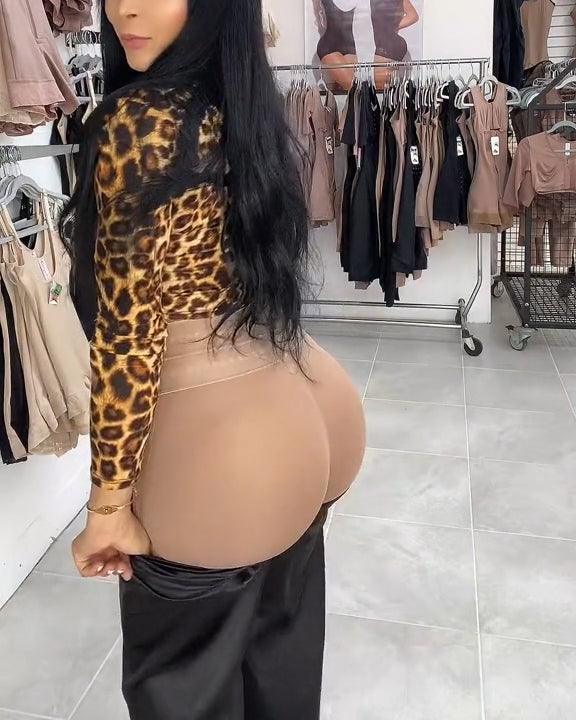 High-waisted Two-layer Lace Paneled Hip-lifting Shorts - Wishe