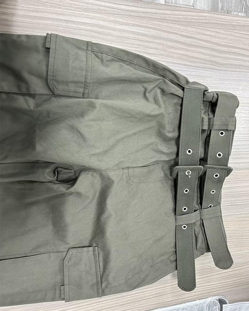 Stretched-Foot Cargo Pants (Pre-Sale)