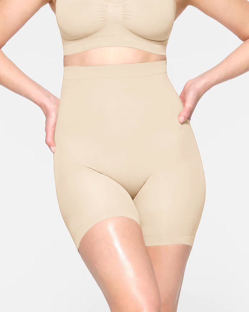 Seamless High Waist Hip-Lifting Shorts