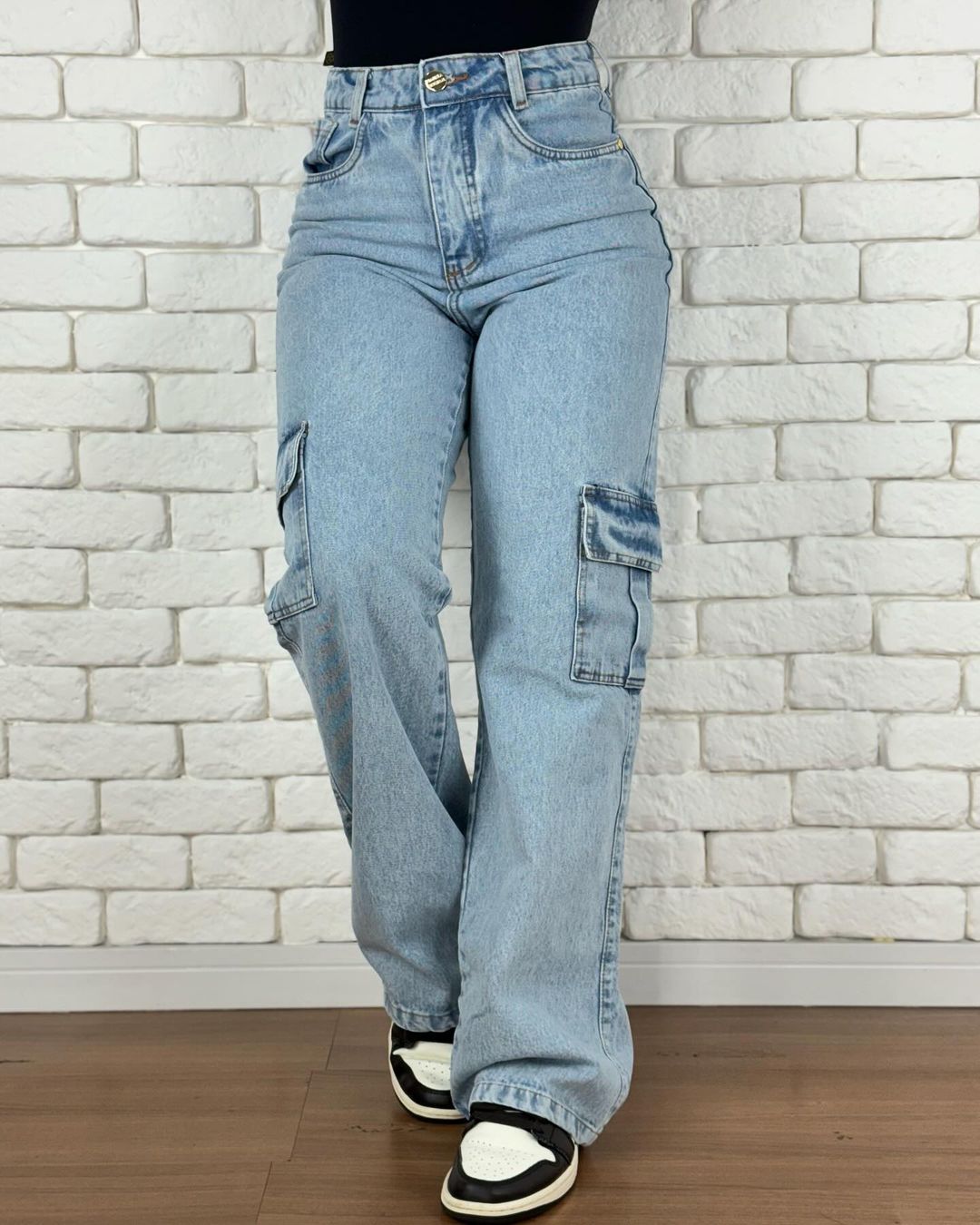 Calca High Waist Cargo Jeans