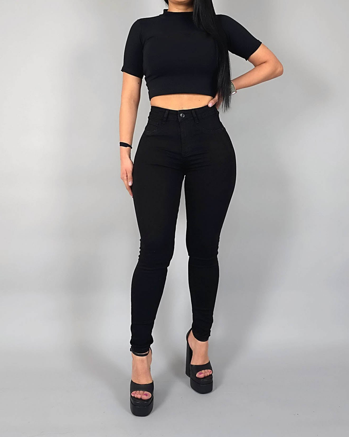 Black Slim Push Up Jeans Con Fajas