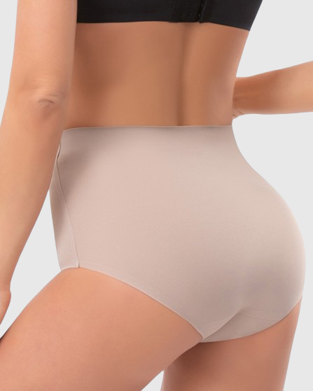 Mid-rise briefs for women